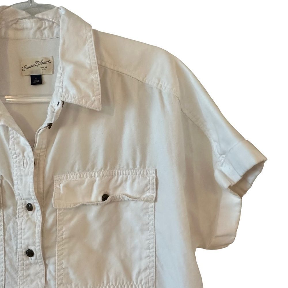 Universal Thread short sleeved white utility shirt w/collar & half buttons - Picture 3 of 14